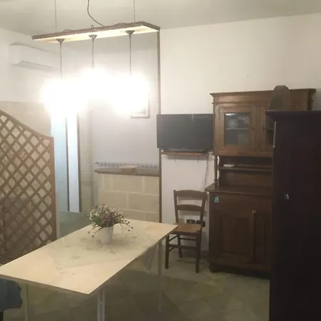 Paradise 2 Bed & Breakfast *